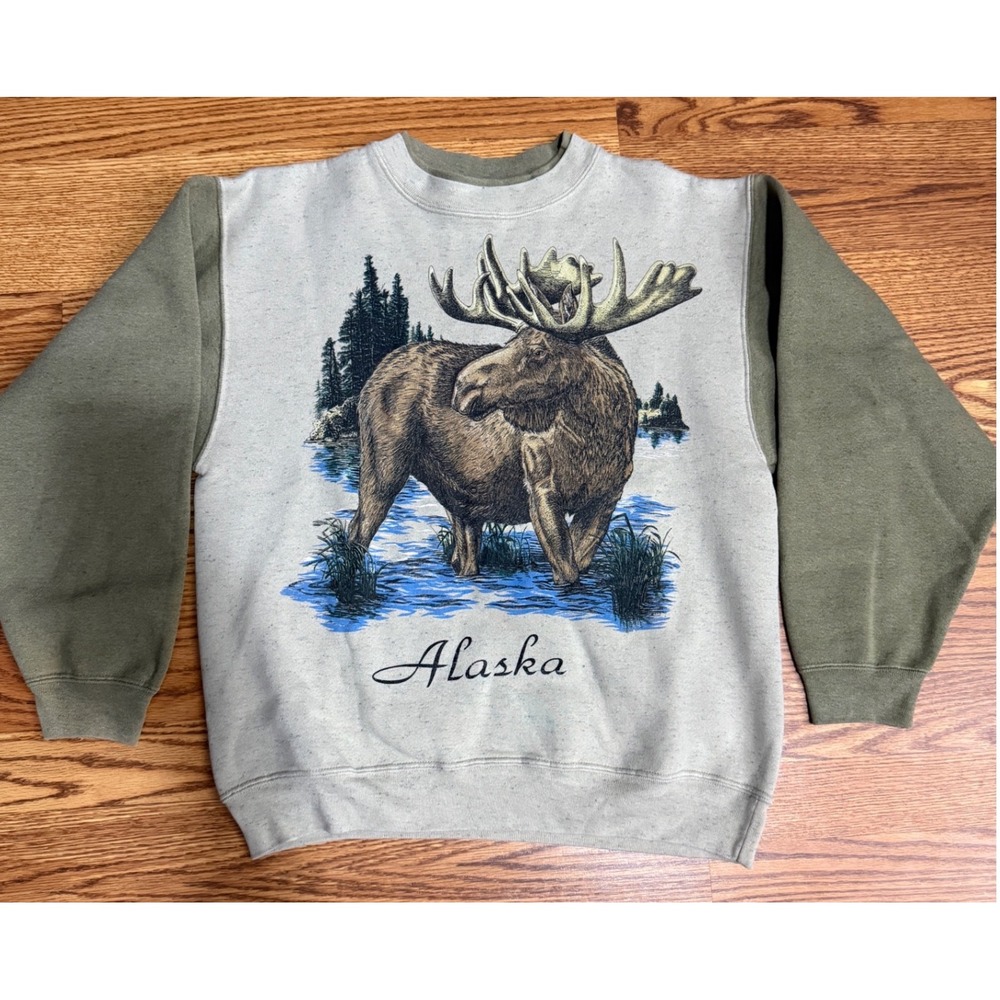 Vintage 80s Alaska Moose Sweatshirt Jerzees USA Wildlife Graphic Crewneck
